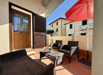 Porzione di bifamiliare in vendita a San Vincenzo (LI) - rif. H288