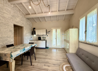 Rustico in vendita a Venturina Terme (LI) - rif. R104