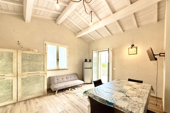 Rustico in vendita a Venturina Terme (LI) - rif. R104