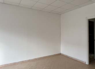 Locale in vendita a Campiglia Marittima (LI) - rif. V20