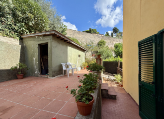 Terratetto in vendita a Campiglia Marittima (LI) - rif. E186